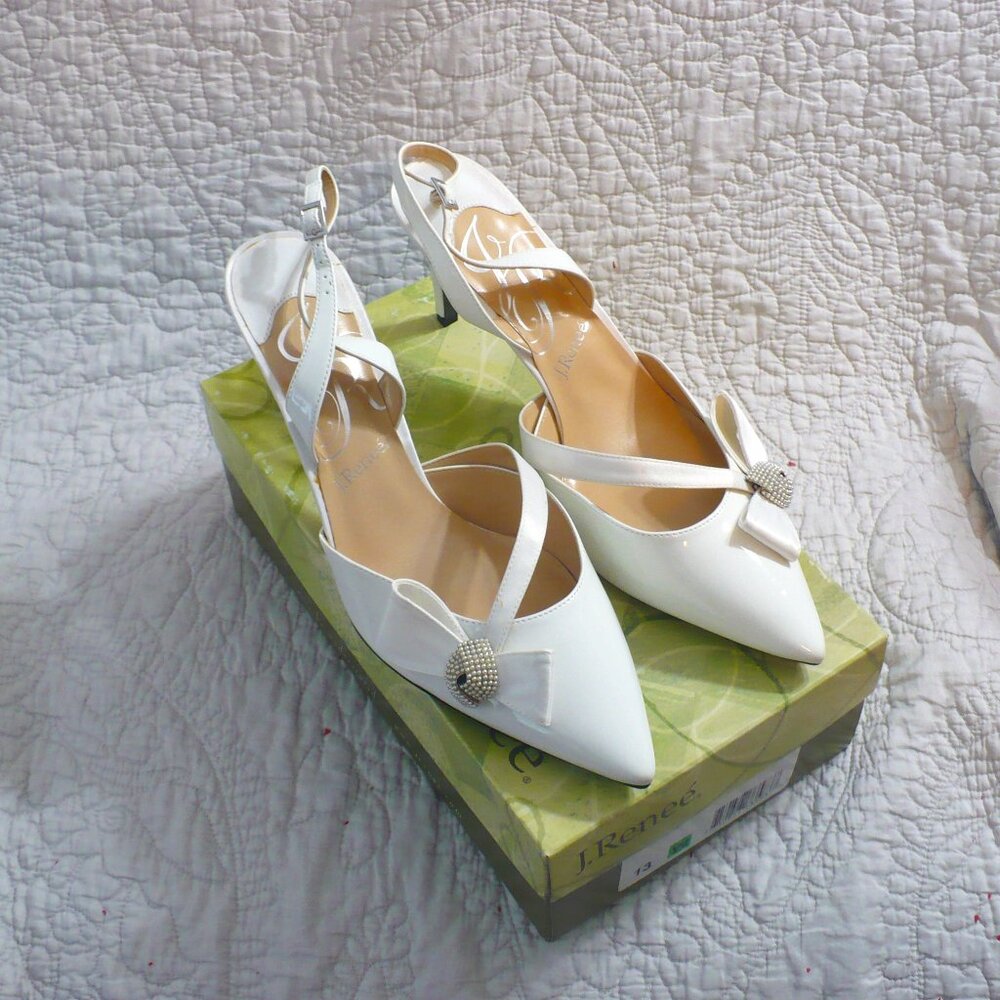 NEW IN BOX- J. Renee' White Pt 3" Heels w/ Satin Trim and Rhinestone Deco-Sz 13W
